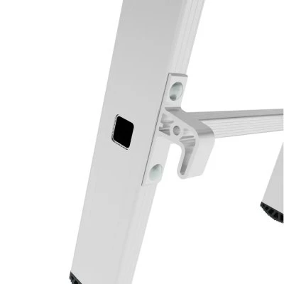 Купить Лестница-Стремянка трехсекц.НОВАЯ ВЫСОТА NV1230 алюм.3х8 ступ.2,14-4,74м  46493