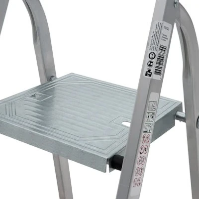 Купить Стремянка  алюминиевая  3 ступени (1) "Новая высота" NV-1110