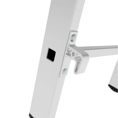 Купить Лестница-Стремянка трехсекц.НОВАЯ ВЫСОТА NV1230 алюм.3х12 ступ.3,19-7,87м  46489