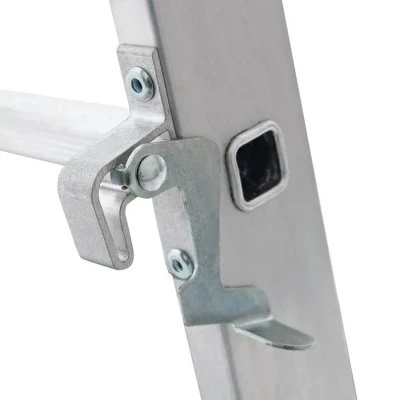 Купить Лестница-Стремянка трехсекц.НОВАЯ ВЫСОТА NV1230 алюм.3х9 ступ.2,4-5,52м 46494