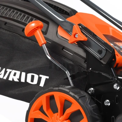 Купить Газонокосилка бензиновая PATRIOT PT 46
