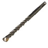 785